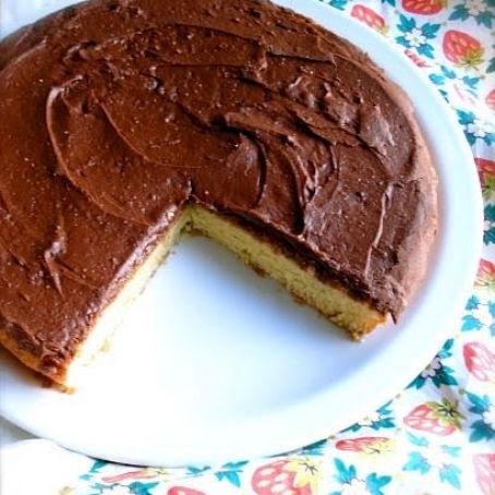 Easiest Gluten-Free Yellow Cake