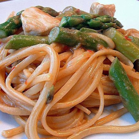 Sesame Noodles with Chicken & Asparagus