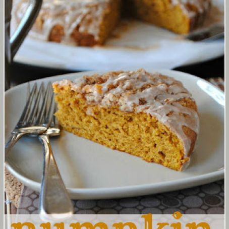 Pumpkin Coffee Cake with Cinnamon Struesel