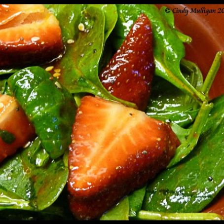 Strawberry Spinach Salad