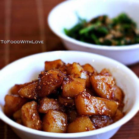 Gamja Jorim (Potato Side Dish)