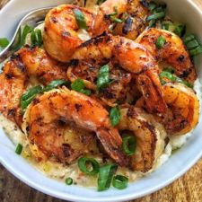 Jerk Shrimp & Grits