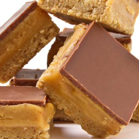 Caramel and chocolate shortbread bars