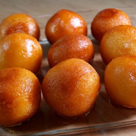 Indian Doughnuts: Gulab Jabun