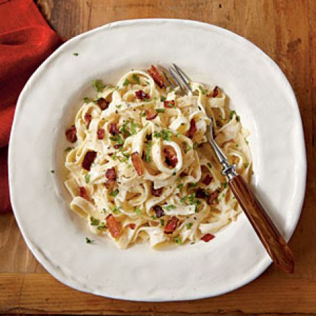 Fettuccine Alfredo with Bacon