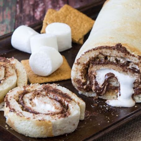 S’mores Pizza Roll-Up