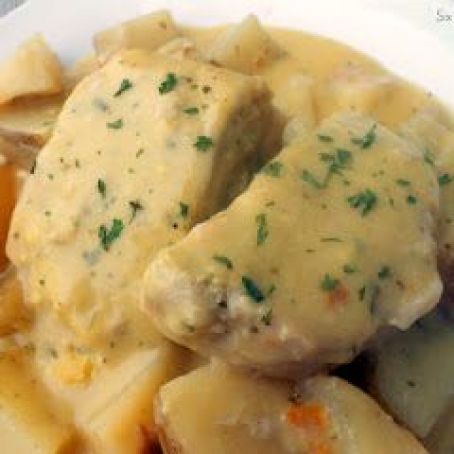 Slow Cooker Creamy Ranch Pork Chops and Potatoes