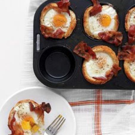 Bacon, Egg, and Toast Cups