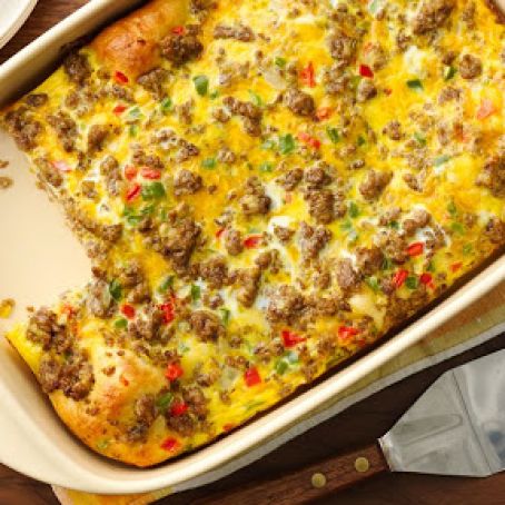 Cheesy Sausage Breakfast Bubble-Up Bake