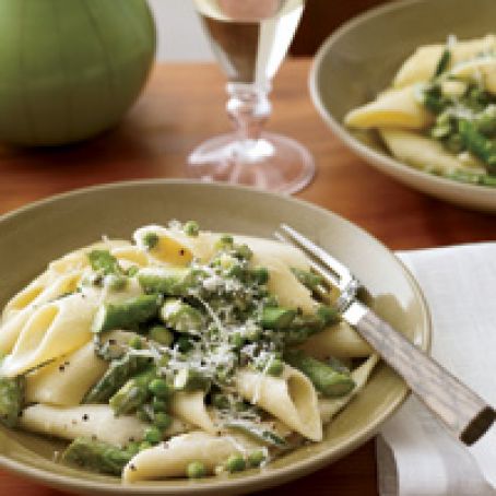 Penne with Asparagus, Sage and Peas