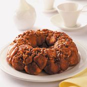 Pull-Apart Sticky Bun Ring