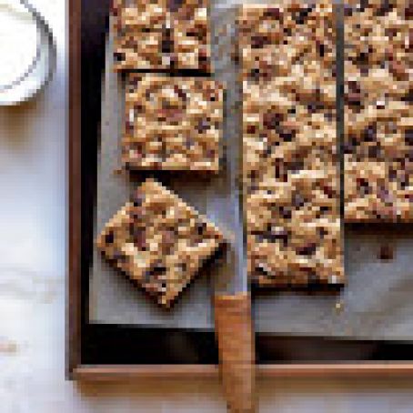 Chocolate-Chip-Pecan Cookie Bars