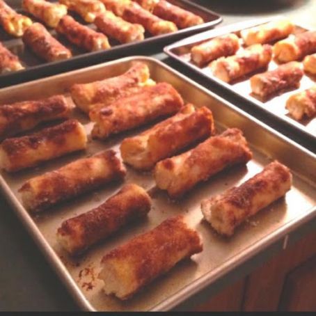 Crispy Cream Cheese Rolls