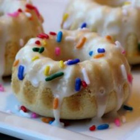 Fluffy Cake Doughnuts