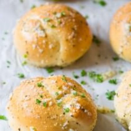 Perfect 1-Hour Garlic Knots