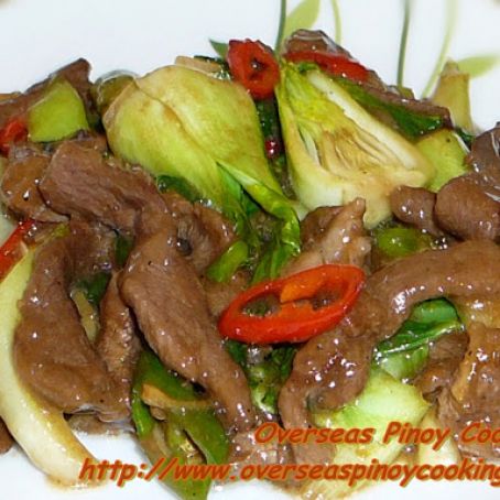 Beef with bok choy in oyster sauce