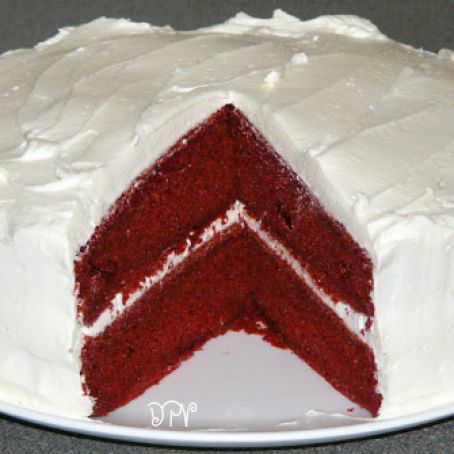 Traditional Frosting for Red Velvet Cake