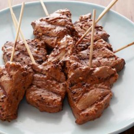 Garlic-Mustard Grilled Beef Skewers