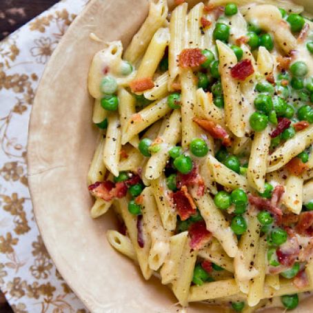 Bacon and Pea Macaroni & Cheese