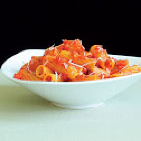 Rigatoni with Red Pepper & Parmigiano Cream Sauce