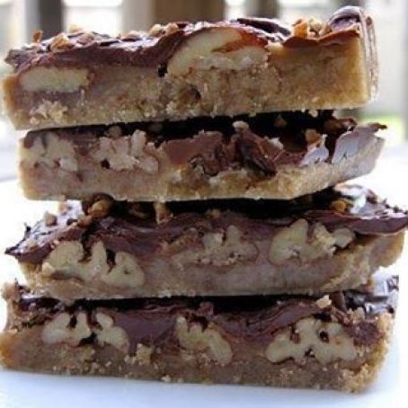 Turtle Cookie Bars