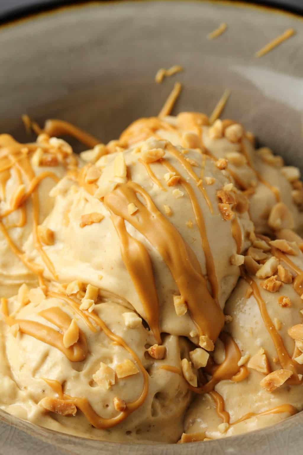 Peanut Butter & Banana Ice Cream - Cooking With Carlee