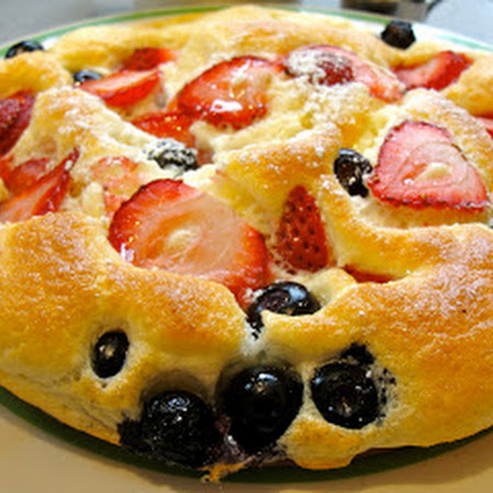 Strawberry Souffle Pancakes Recipe - (4.4/5) image