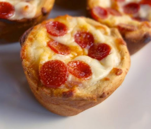 Chicago Deep-Dish Pizza Muffins Recipe